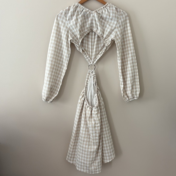 Petal & Pup Beige Cut Out Gingham Dress 100% Cotton Mini Puff Sleeves Size 4 - Picture 8 of 13